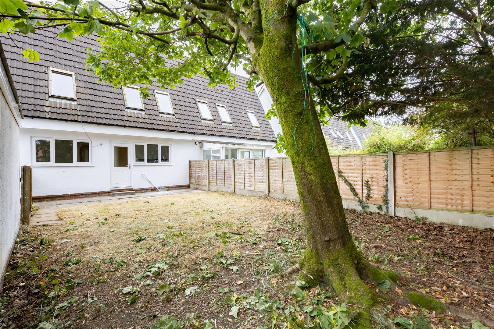 St. James Gardens, Leyland